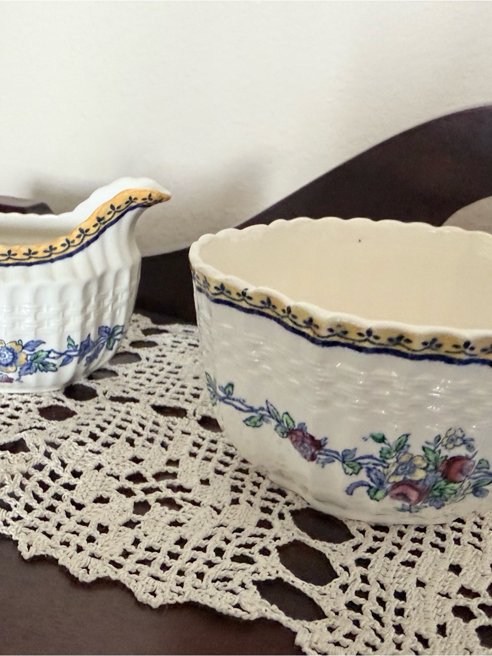 VINTAGE COPELAND SPODE RAMBLER Roses CREAMER & SUGAR SET - RARE pattern England - Picture 3 of 3
